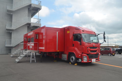 拠点機能形成車の写真